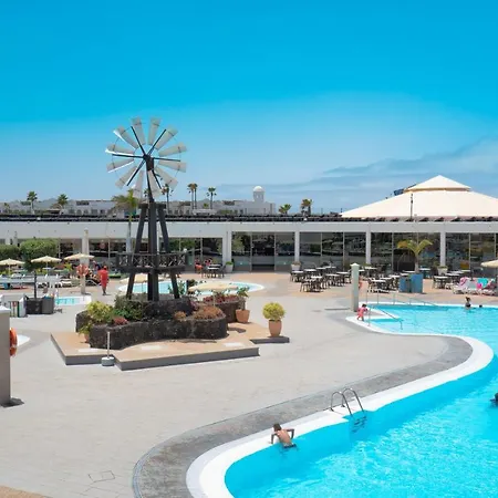 מלון Relaxia Lanzasur Club - Aqualava Water Park