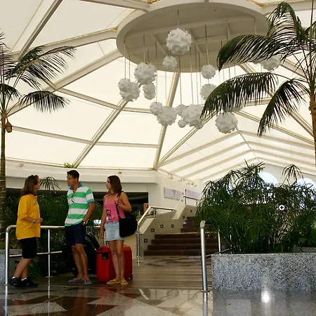 מלון Relaxia Lanzasur Club - Aqualava Water Park פלאיה בלנקה