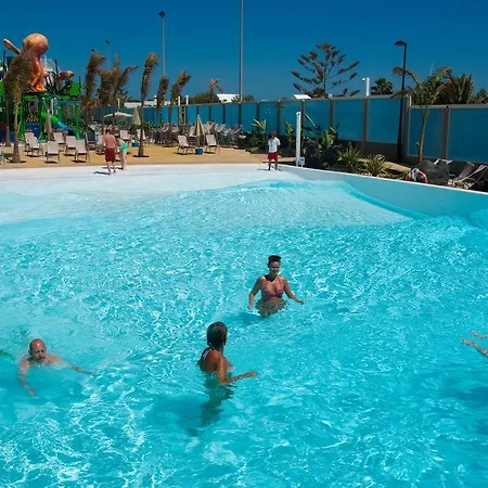 מלון Relaxia Lanzasur Club - Aqualava Water Park 3*