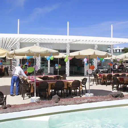 Relaxia Lanzasur Club - Aqualava Water Park 3* פלאיה בלנקה