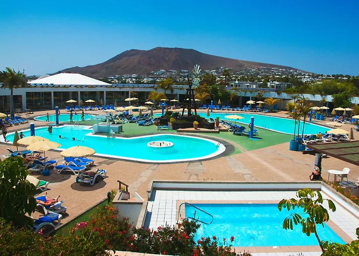 Relaxia Lanzasur Club - Aqualava Water Park Hotel