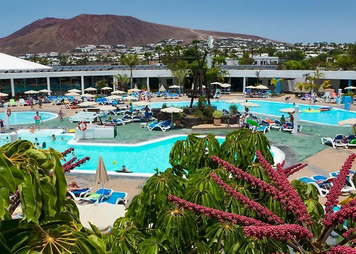 Relaxia Lanzasur Club - Aqualava Water Park Hotel Playa Blanca (Lanzarote)