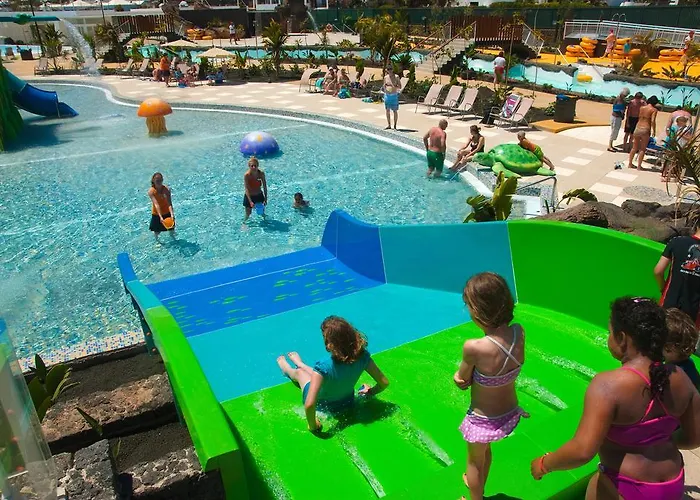 Hotel Relaxia Lanzasur Club - Aqualava Water Park