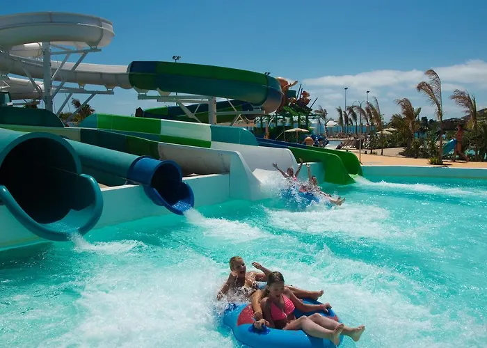 Relaxia Lanzasur Club - Aqualava Water Park Playa Blanca (Lanzarote)