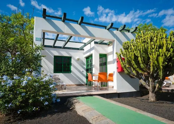 Relaxia Lanzasur Club - Aqualava Water Park Hotel 3*