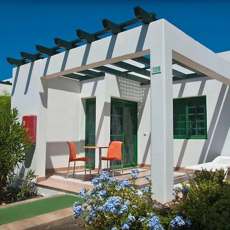 Relaxia Lanzasur Club - Aqualava Water Park فندق 3*