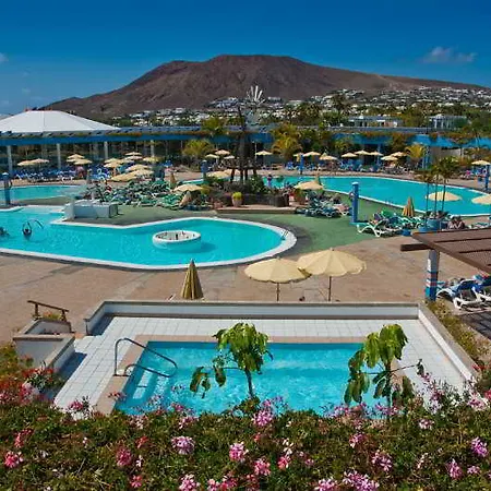 فندق Relaxia Lanzasur Club - Aqualava Water Park 3*